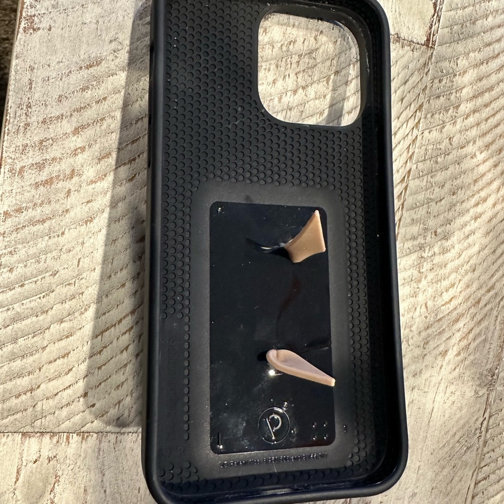 Loopy Case - Picture 3 of 3